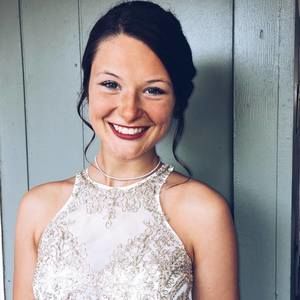 Meet your Posher, Makayla